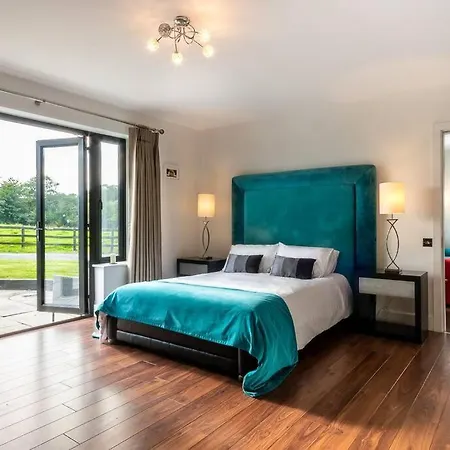 Luxury On The Hill Semesterbostad Kenmare